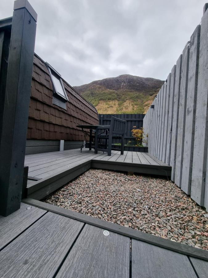 Riverside Pod, West Highland Way Holidays คินลอคคลีเวน ภายนอก รูปภาพ